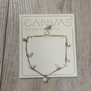 Canvas Style Gold Toned Boxchain Bracelet with Pearl's NWT